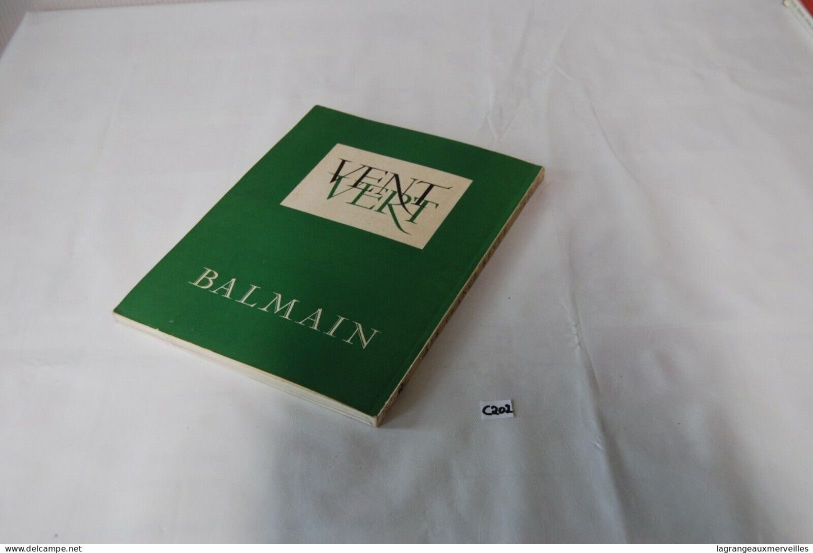 C202 Livre - AIR FRANCE REVUE - BALMAIN - Non Classés