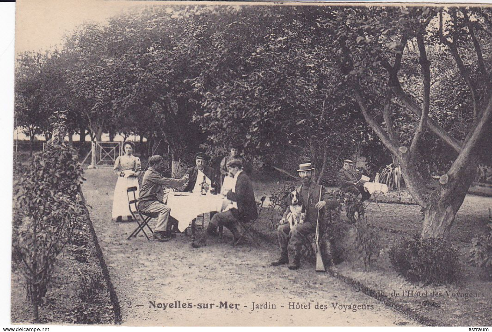 Cpa -80- Noyelles Sur Mer -animée- Jardins Hotel Des Voyageurs - Chasseurs -edi Hotel Des Voyageurs N°2 - Noyelles-sur-Mer