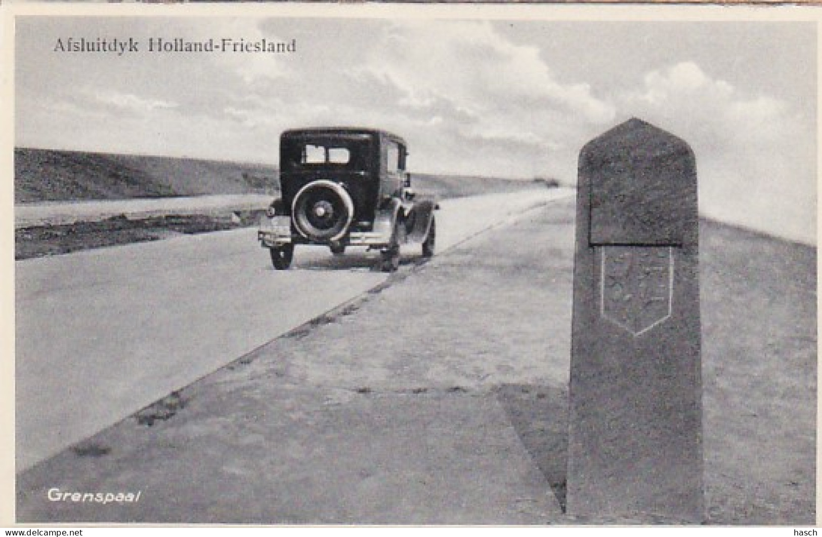 486237Friesland, Afsluitdijk Grenspaal.  - Den Oever (& Afsluitdijk)