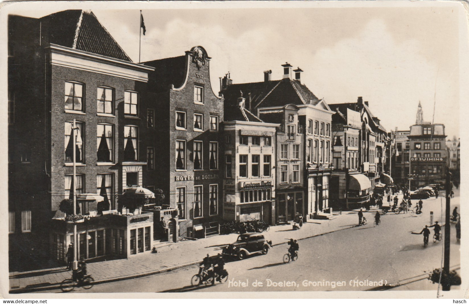 489345Groningen, Hotel De Doelen. (FOTOKAART 1937) (Kleinevouwen In De Hoeken)  - Groningen