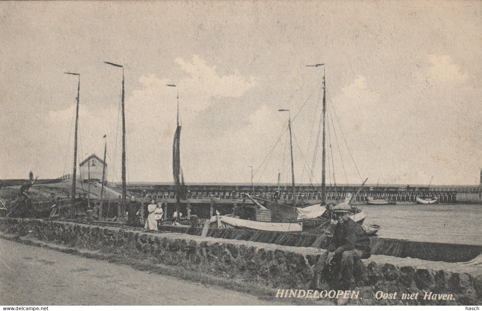 489373Hindeloopen, Oost Met Haven.   - Hindeloopen