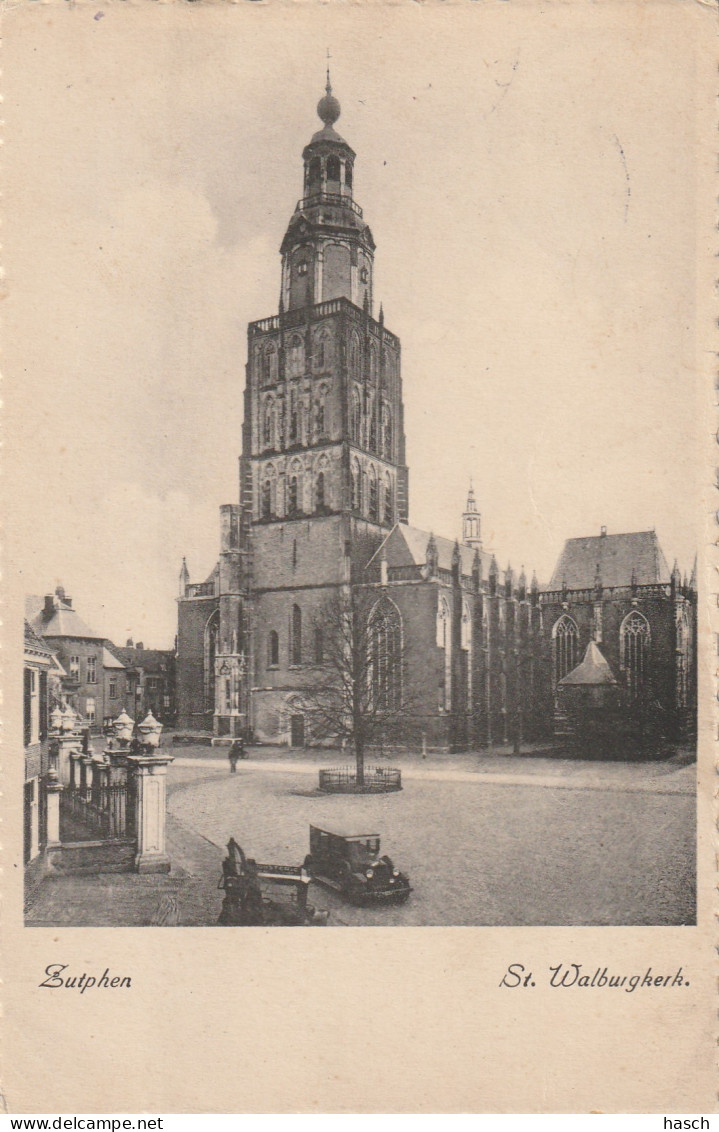 489378Zutphen, St. Walburgkerk. 1946.  - Zutphen