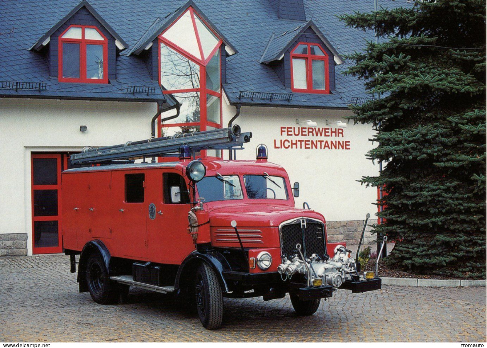 H3A Freiwillige Feuerwehr Lichtentanne - Sachsenring    - CPM - Transporter & LKW