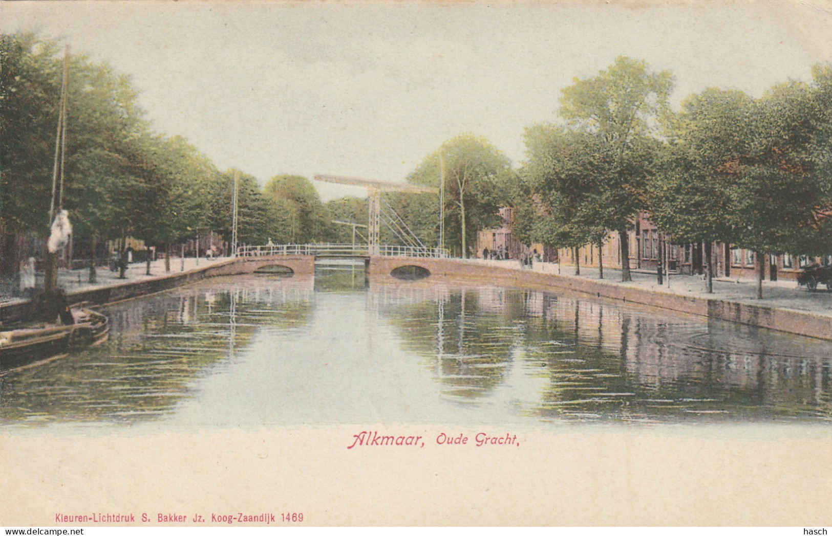 4893377Alkmaar, Oude Gracht Rond 1900. (Linkerkant Een Heel Klein Scheurtje)  - Alkmaar