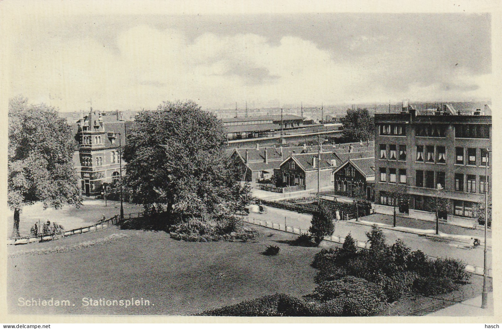 4893404Schiedam, Stationsplein. 1939.  - Schiedam