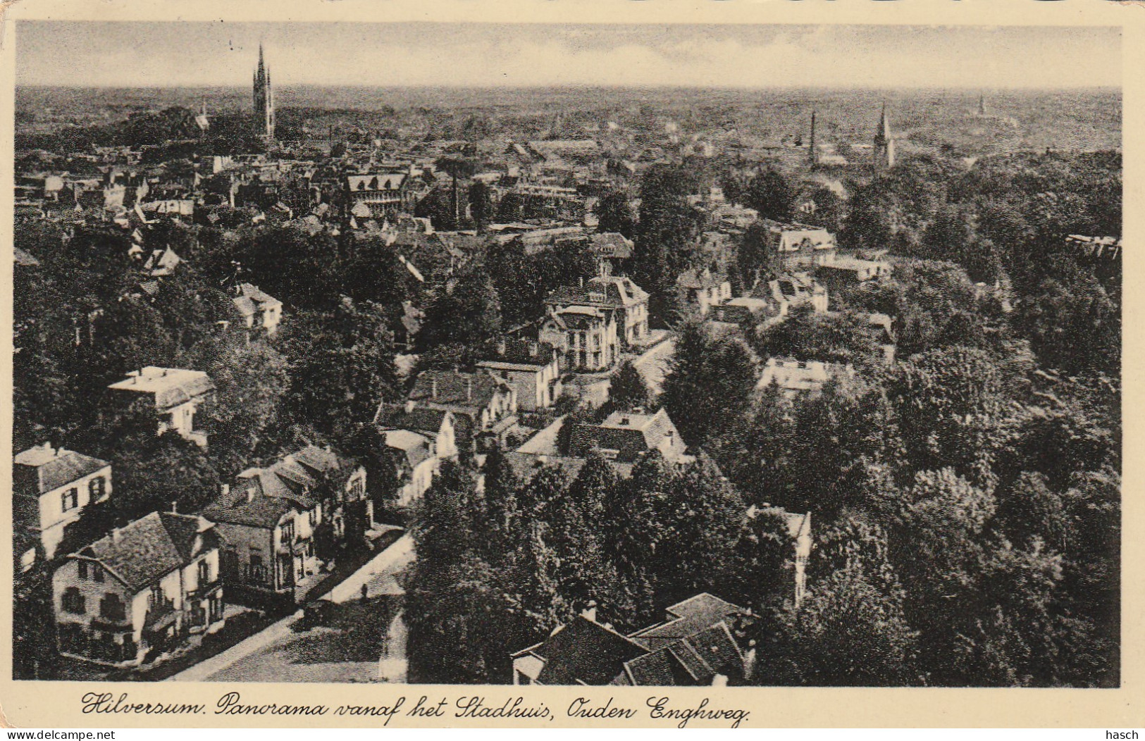 4893406Hilversum, Panorama Vanaf Het Stadhuis, Oude Enghweg. 1939.  - Hilversum