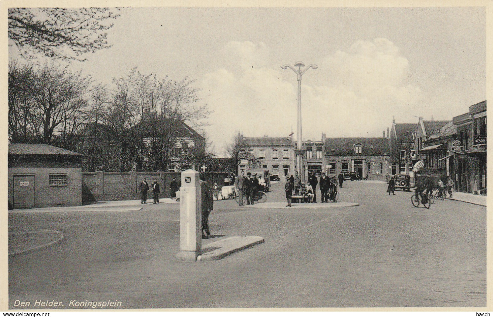 4893433Den Helder, Koningsplein.   - Den Helder