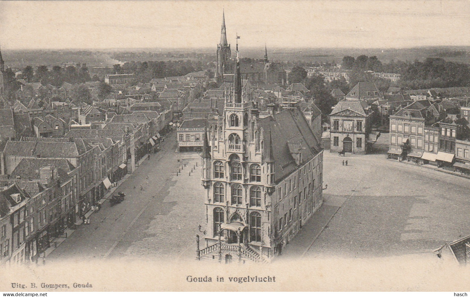 4893646Gouda In Vogelvlucht Rond 1900.   - Gouda