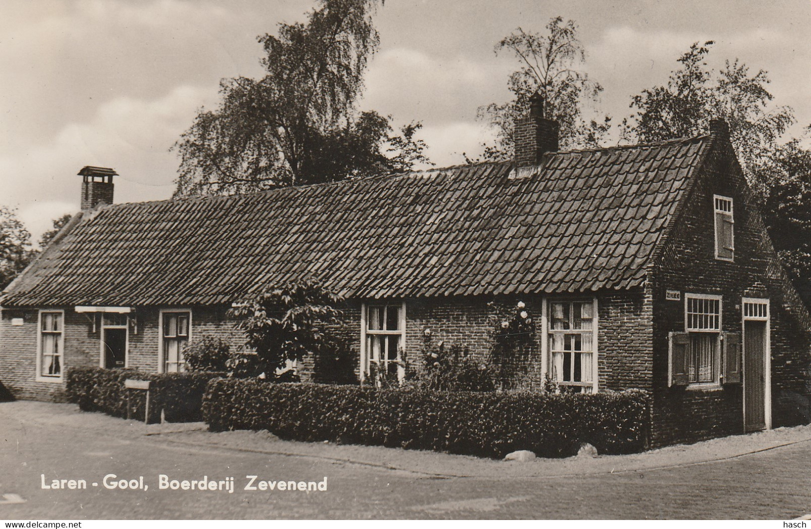 48921Laren, Gooi Boerderij Zevenend. (FOTOKAART) (Zie Achterkant, Hoeken)  - Laren (NH)