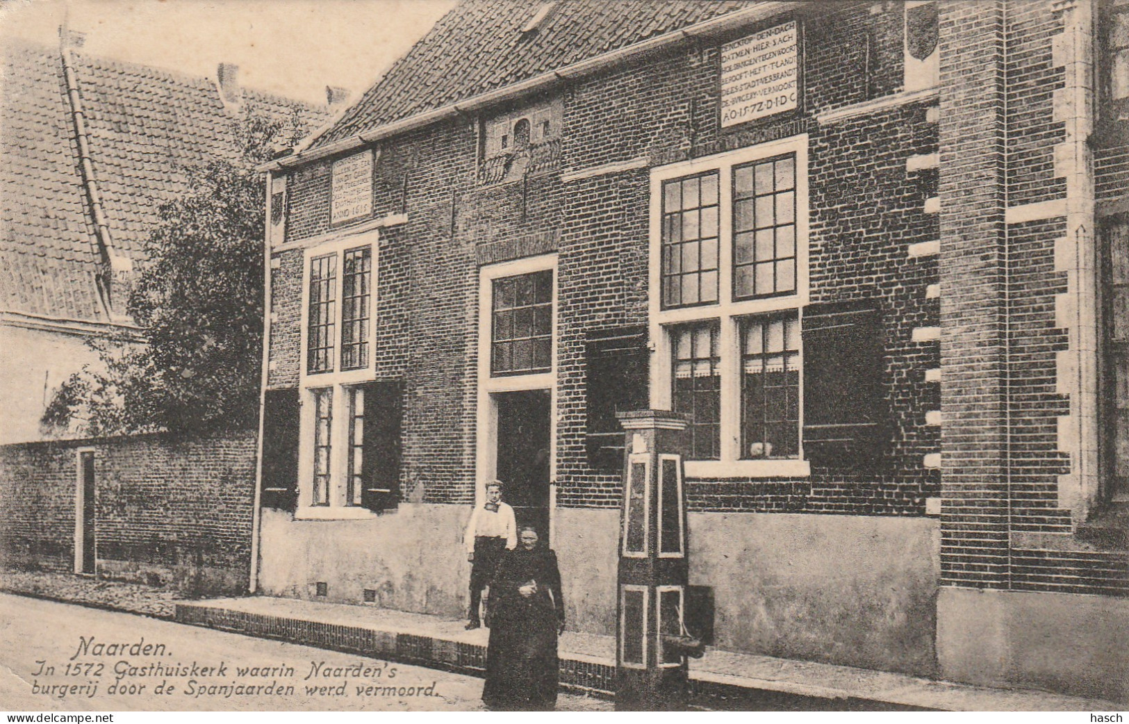 489231Naarden, In 1572 Gasthuiskerk Waarin Naarden’s Burgerij Door De Spanjaarden Werd Vermoord. (Linksonder - Naarden