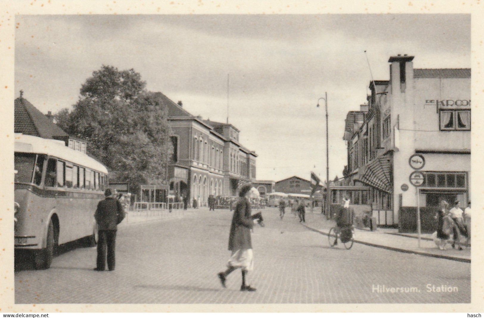 4892341Hilversum, Station. (Zie Achterkant)  - Hilversum