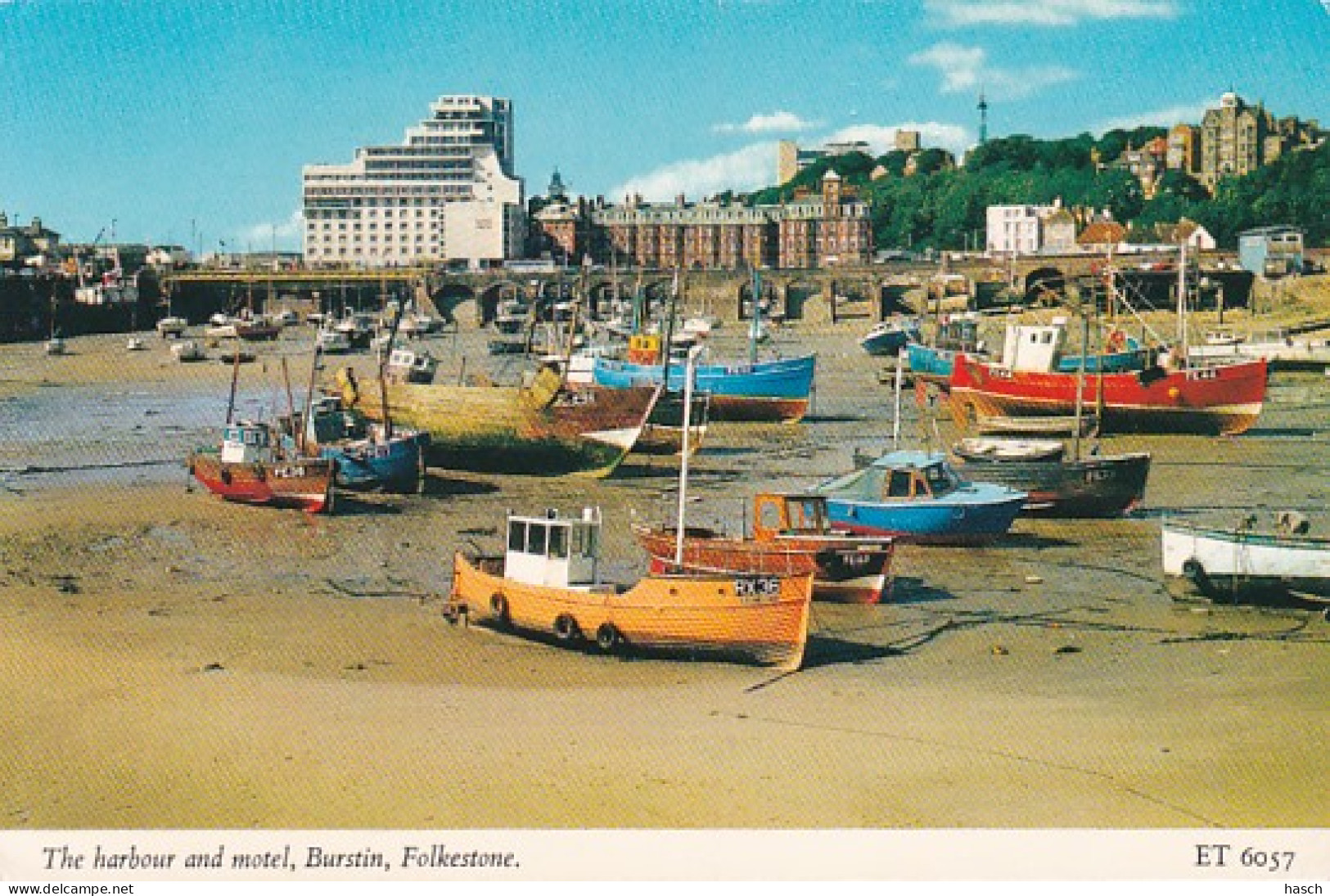 4825270Folkestone, The Harbour And Motel Burstin. (Fold In The Center Of The Card, See Corners) - Folkestone