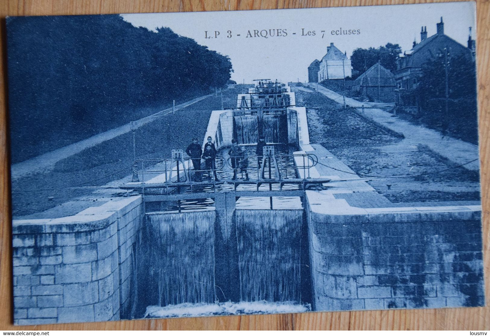 62 : Arques - Les 7 écluses - Animée : Petite Animation - Colorisée En Bleu-ardoise - (n°28872) - Arques