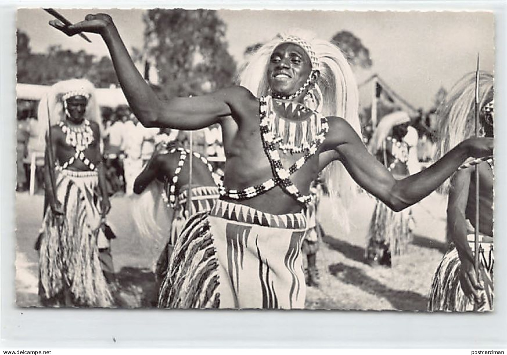 Ruanda-Urundi - Danseur Watutsi - Ed. Hoa-Qui 2351 - Ruanda-Urundi