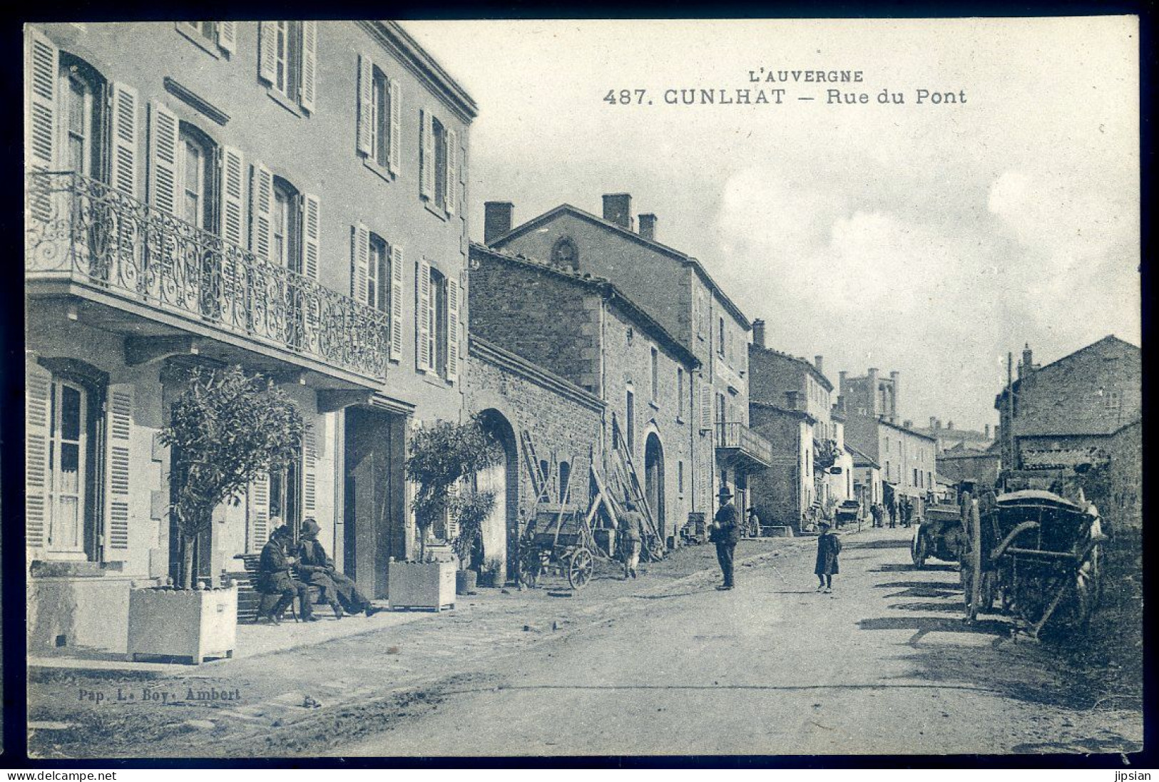 Cpa Du 63 Cunlhat -- Rue Du Pont  STEP184 - Cunlhat
