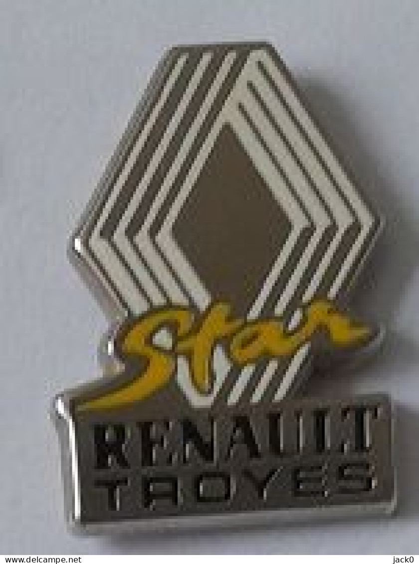 Pin' S  Ville, Automobile  RENAULT  TROYES  Star  ( 10 ) - Renault