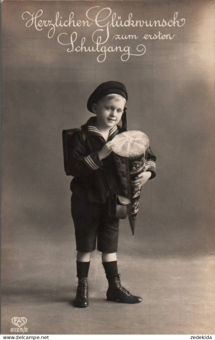 H0799 - Hübscher Kleiner Junge Zuckertüte Mütze Ranzen - Glückwunschkarte Schulanfang - Eerste Schooldag