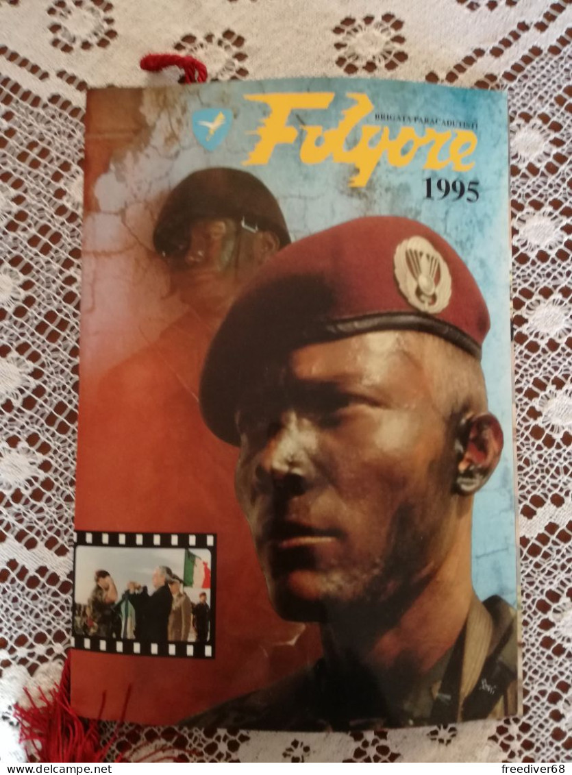 ESERCITO Brigata FOLGORE 1995 Paracadutisti Completo Parà Livorno Pisa Siena Somalia Iraq Timor Est Bosnia Missione - Groot Formaat: 1991-00