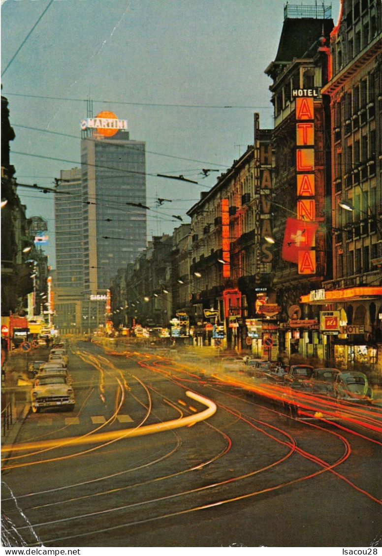 BELGIQUE -BRUXELLES BOULEVARD ADOLPHE MAX LA NUIT/ PUB MARTINY / VOIR SCAN - Brussels By Night