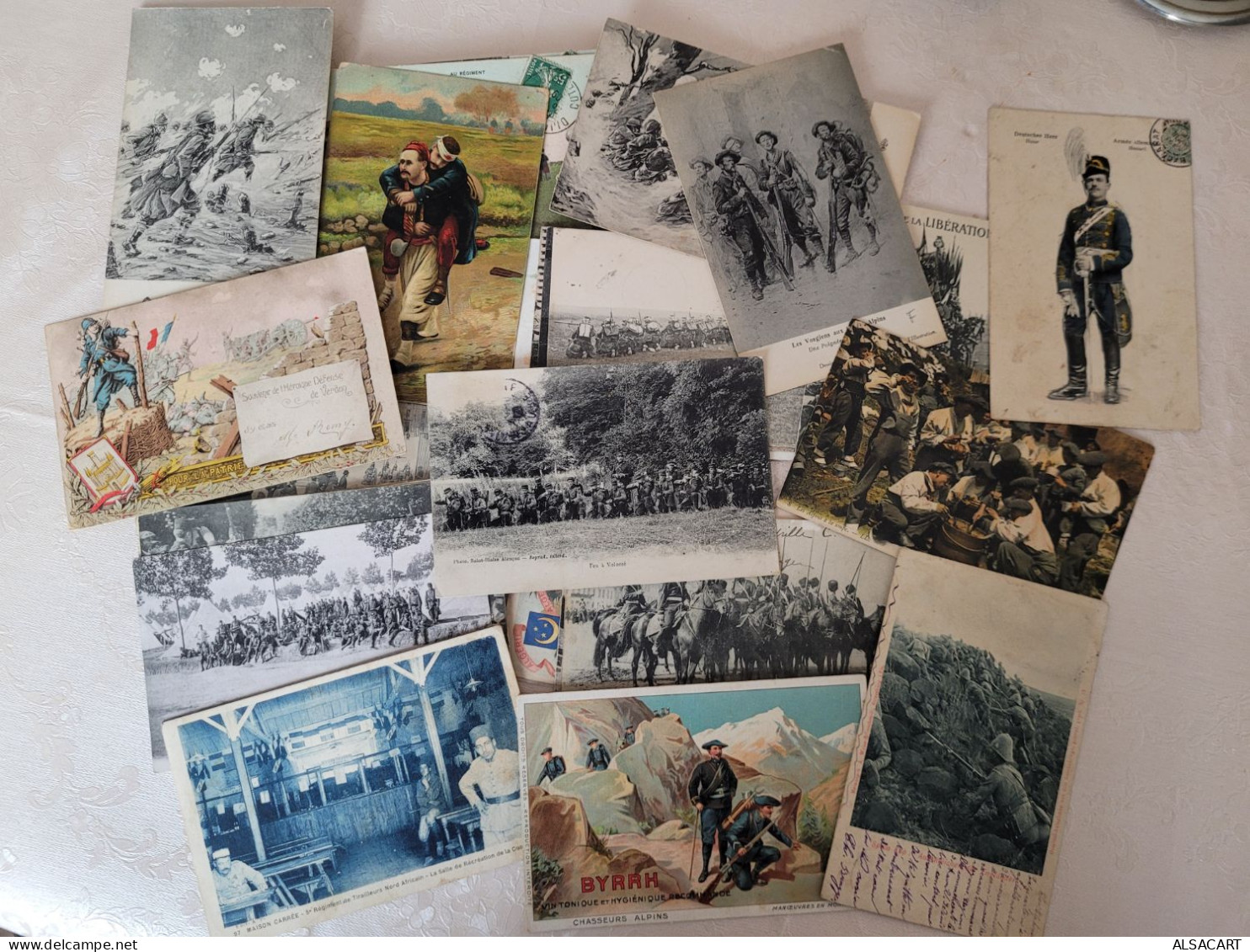 Lot De 35 Cartes Divers Militaire - Collections & Lots