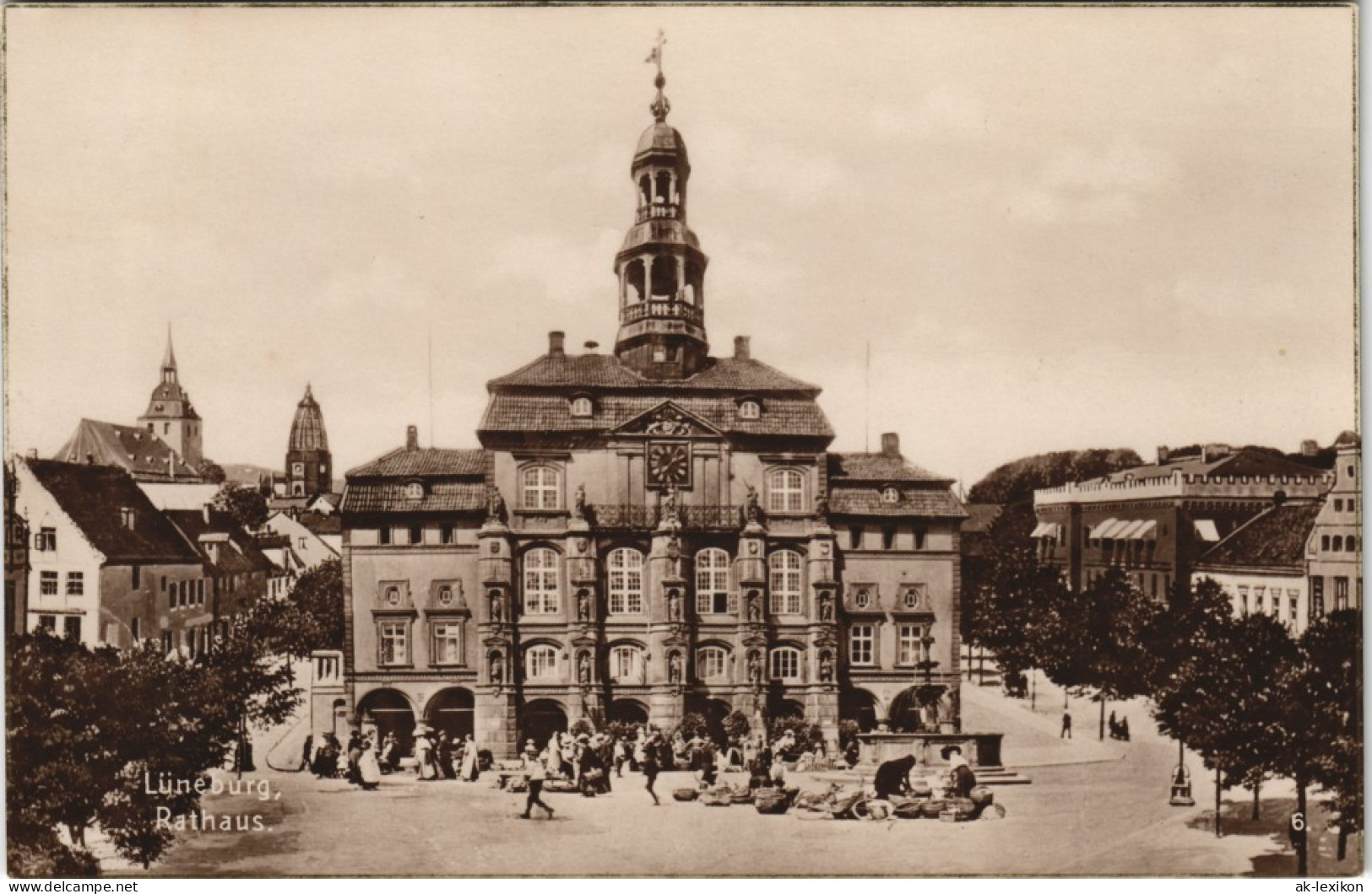 Ansichtskarte Lüneburg Rathaus Und Markttreiben 1925 - Lüneburg