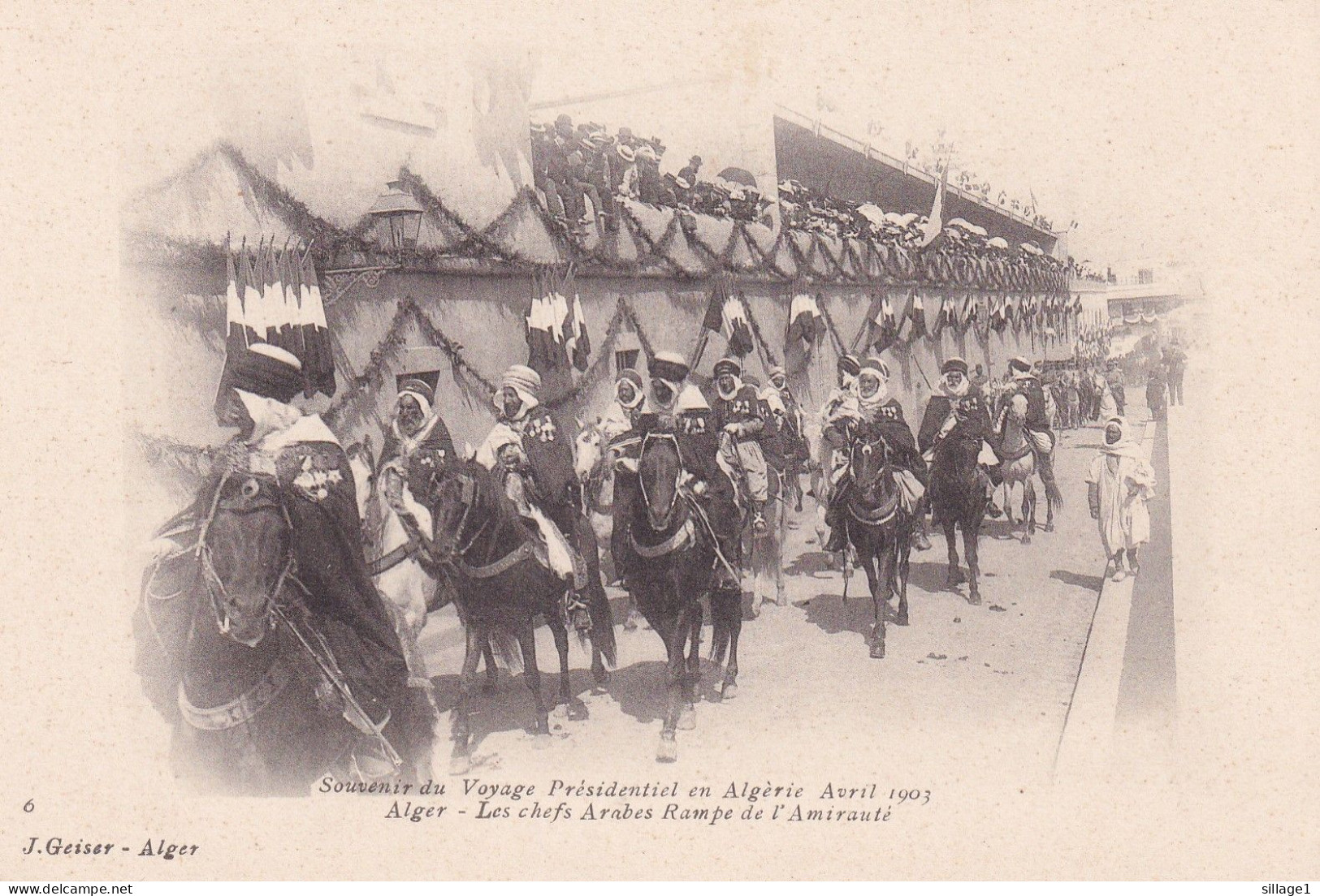 Souvenir Du Voyage Présidentiel En Algérie - Avril 1903 - Les Chefs Arabes Rampe De L'Amirauté - Vrouwen