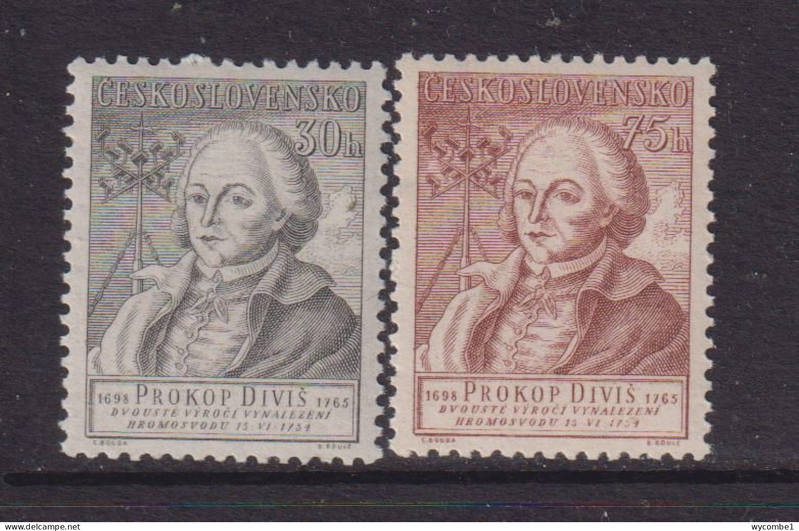 CZECHOSLOVAKIA  - 1954  Divis  Set  Never Hinged Mint - Unused Stamps