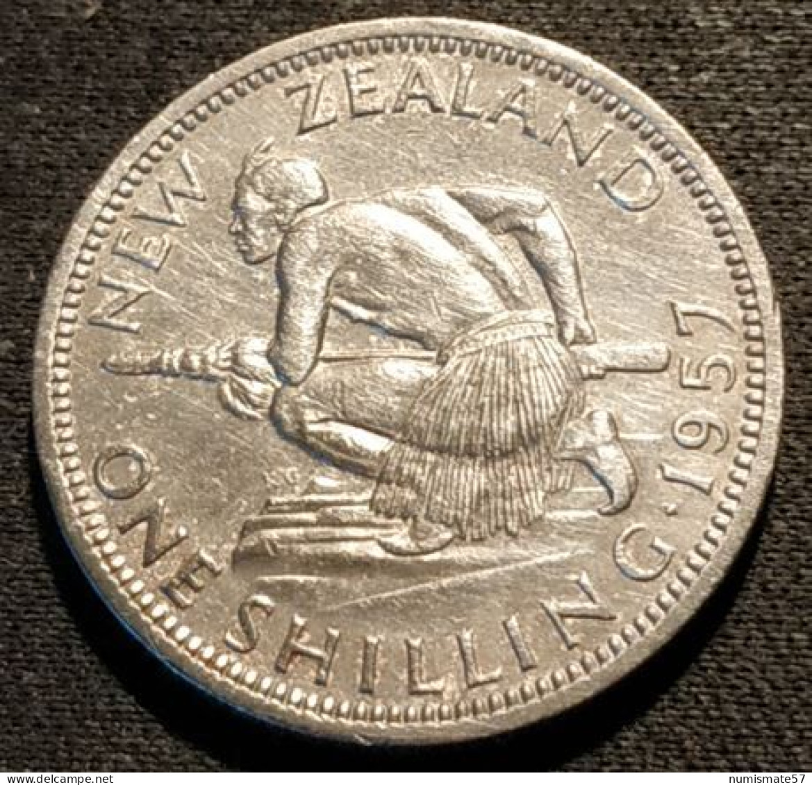 NOUVELLE ZELANDE - NEW ZEALAND - 1 SHILLING 1957 - Elizabeth II - KM 27.2 - Neuseeland