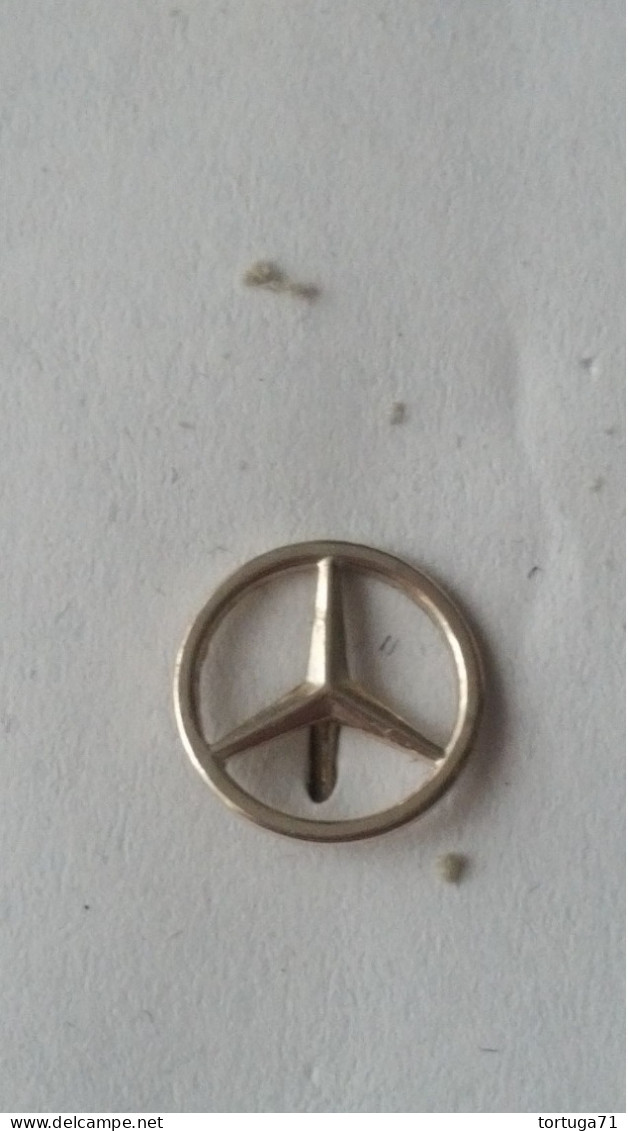 Mercedes Benz Anstecknadel - Mercedes