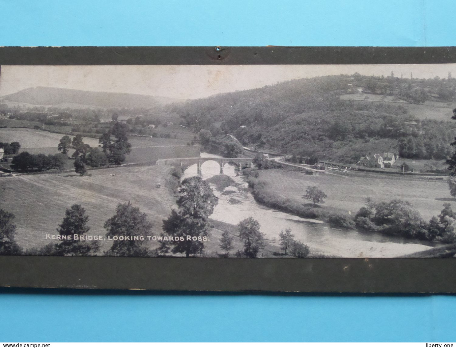 KERNE Bridge Lookin Towards Ross. ( Panoramic Card ) >> Anno 1908 Monmouth To Ghent (B) ( See SCANS ) Form. 23 X 9 Cm. ! - Herefordshire