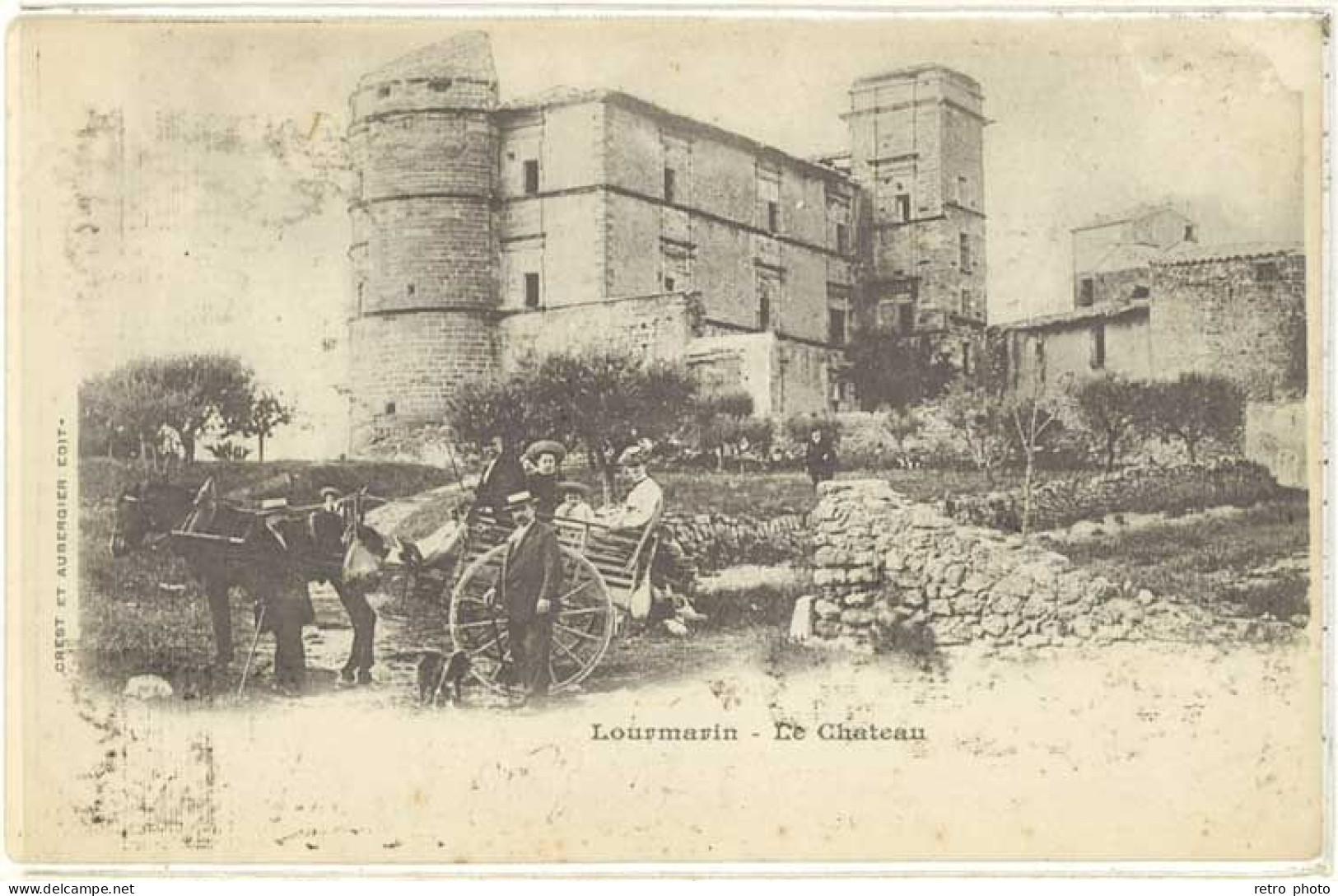 Cpa Vaucluse - Lourmarin - Le Château  ( Attelage ) - Lourmarin