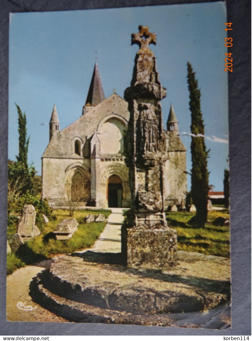 EGLISE ST JACQUES DE COMPOSTELLE - Aulnay