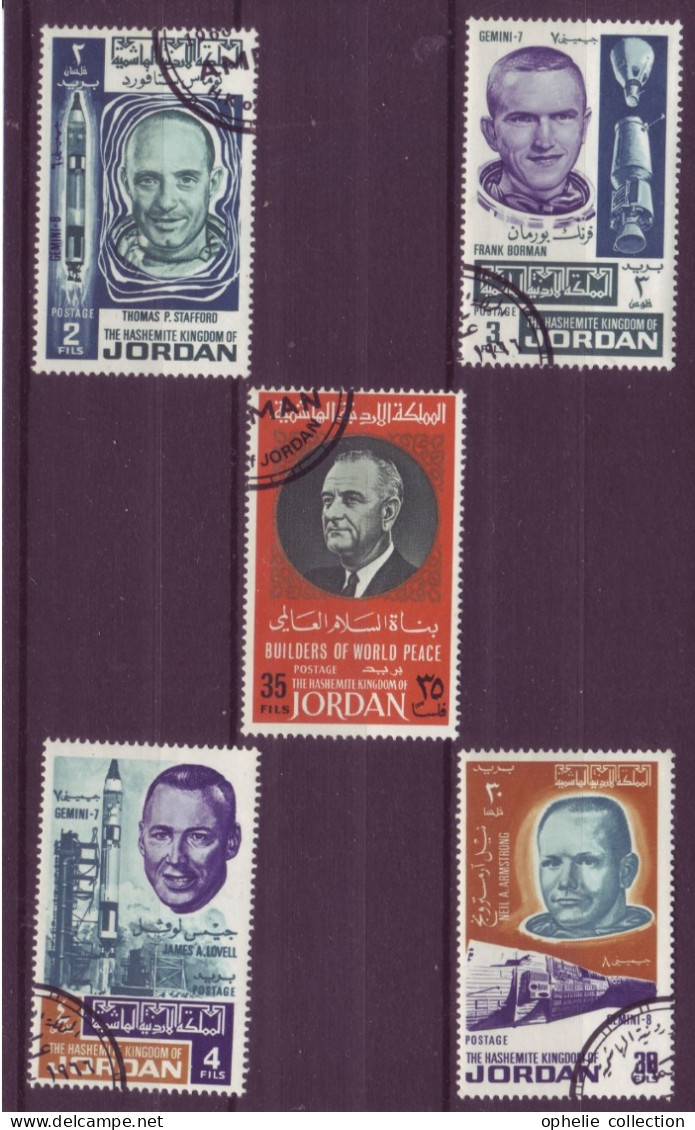 Asie - Jordanie - American Personnalité  - 5 Timbres Différents - 6841 - Jordanien