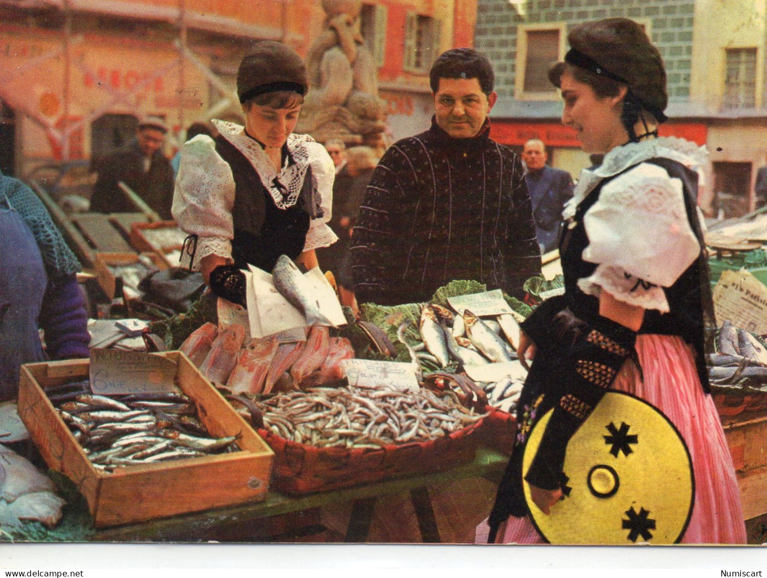 Marchés Animée Marché Aux Poissons Sardines - Mercati