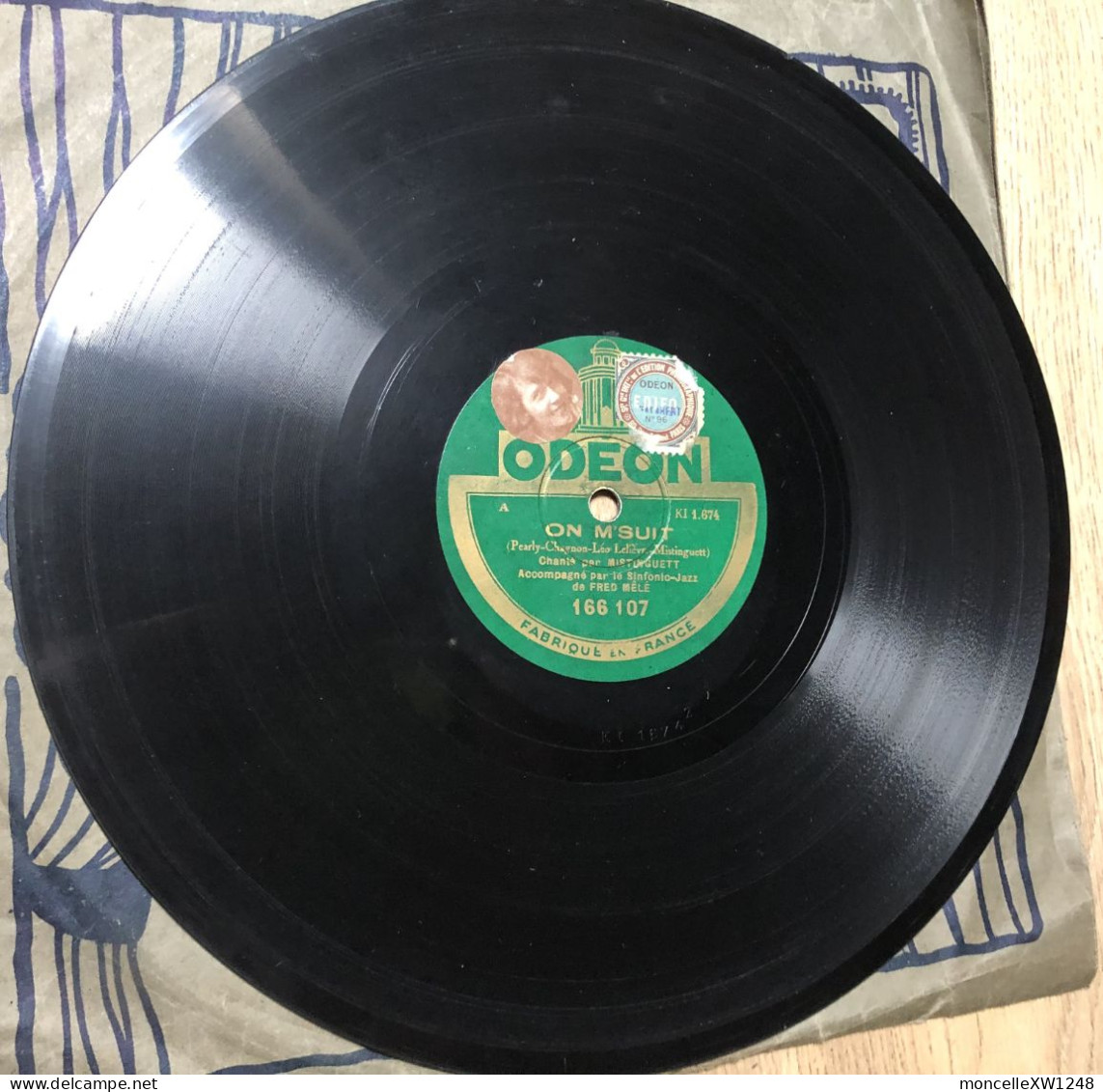 Mistinguett - 78 T On M'suit (1928) - 78 T - Disques Pour Gramophone