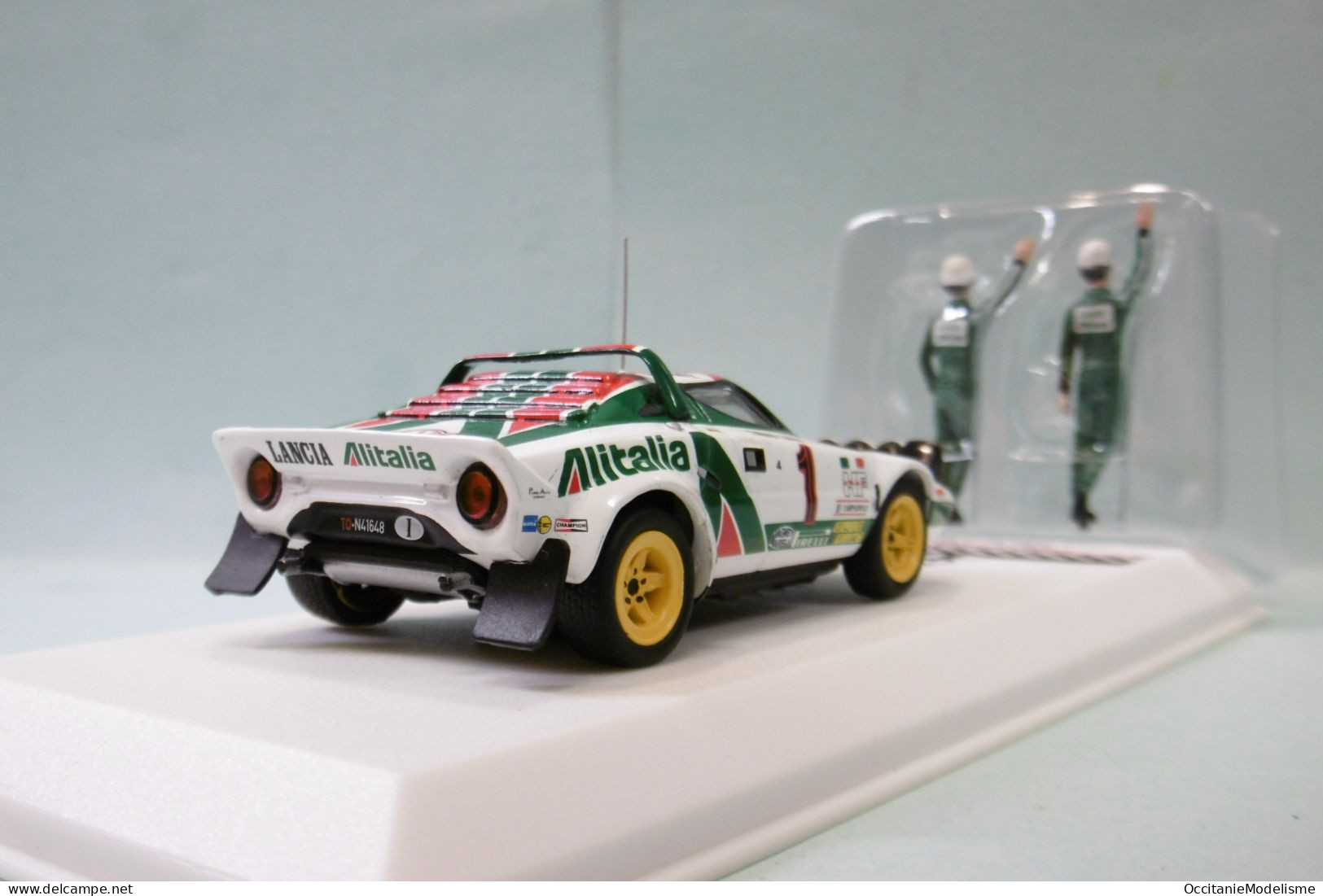 Ixo - LANCIA STRATOS HF #1 Winner Rallye Monte-Carlo 1977 + Figurines Réf. SPRM001-77 NBO Neuf 1/43 - Ixo