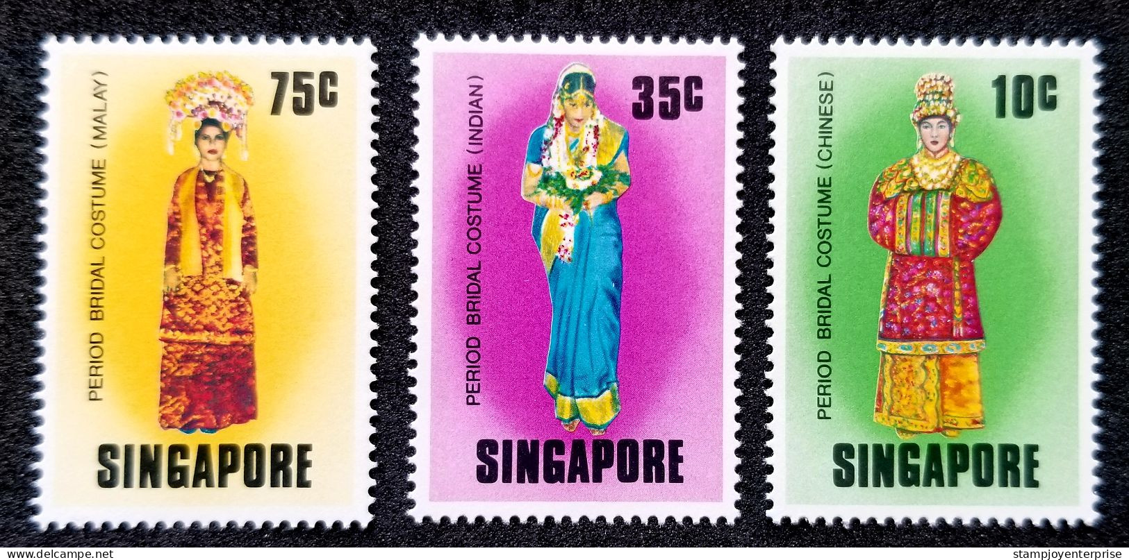 Singapore Chinese Indian Malay Bridal Costumes 1976 Cloth Costume Attire Wedding (stamp) MNH - Singapur (1959-...)