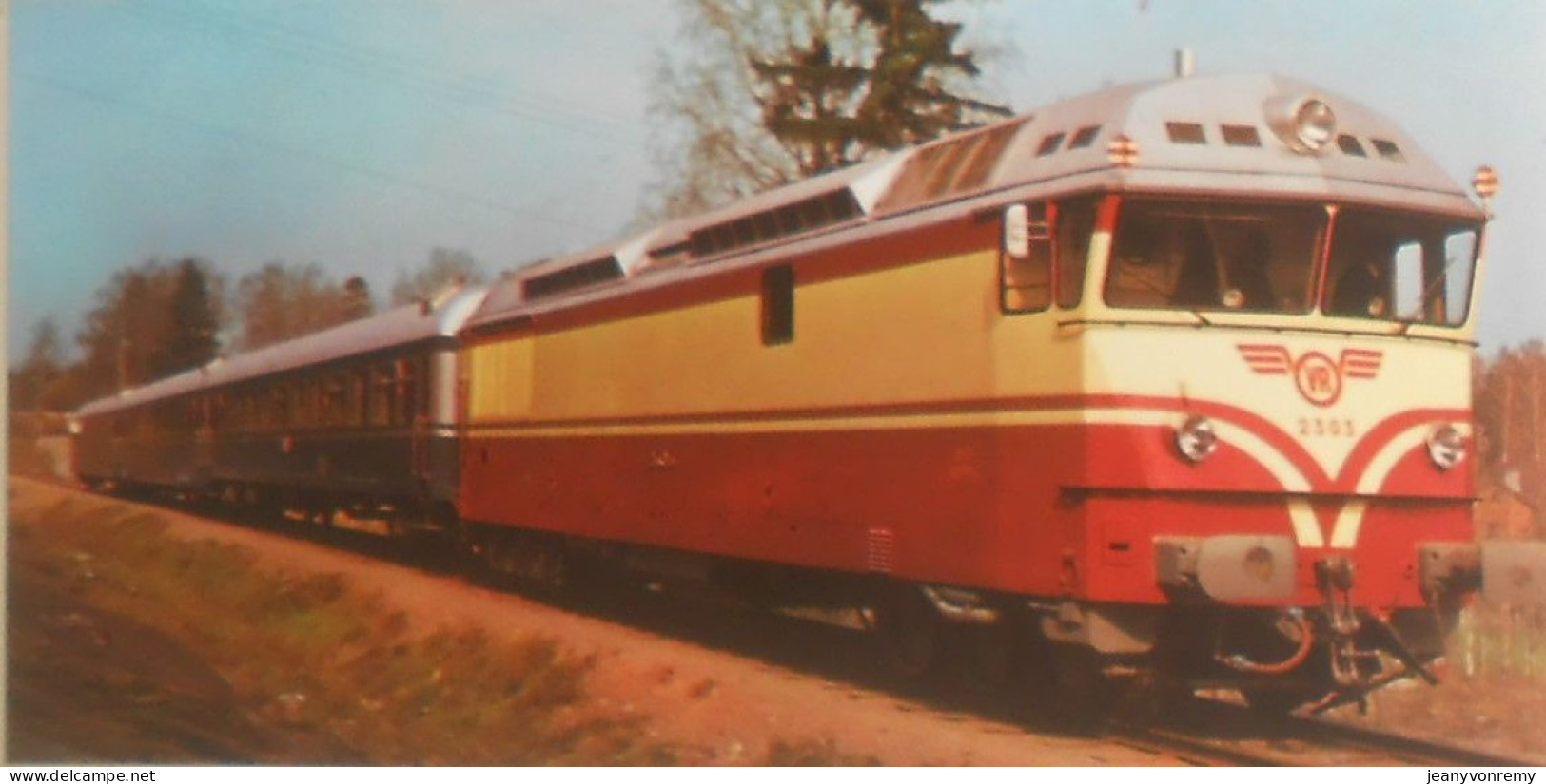 Autour des Chemins de Fer français. Le présent. L'avenir. 1966