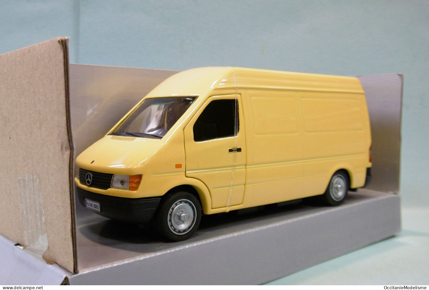 High Speed - MERCEDES BENZ SPRINTER Jaune Réf. HF9182W BO 1/43 - Otros & Sin Clasificación