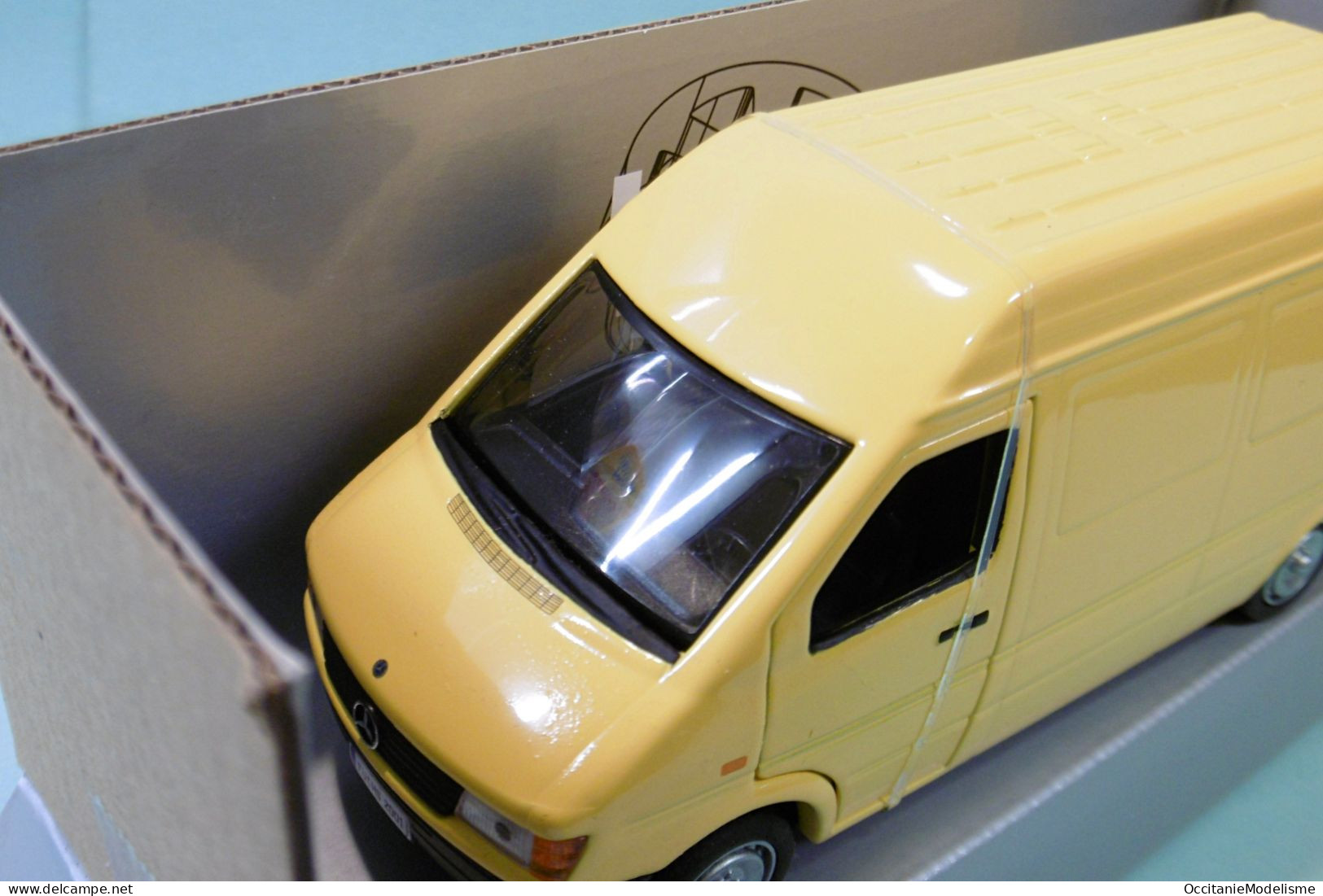 High Speed - MERCEDES BENZ SPRINTER Jaune Réf. HF9182W BO 1/43 - Altri & Non Classificati