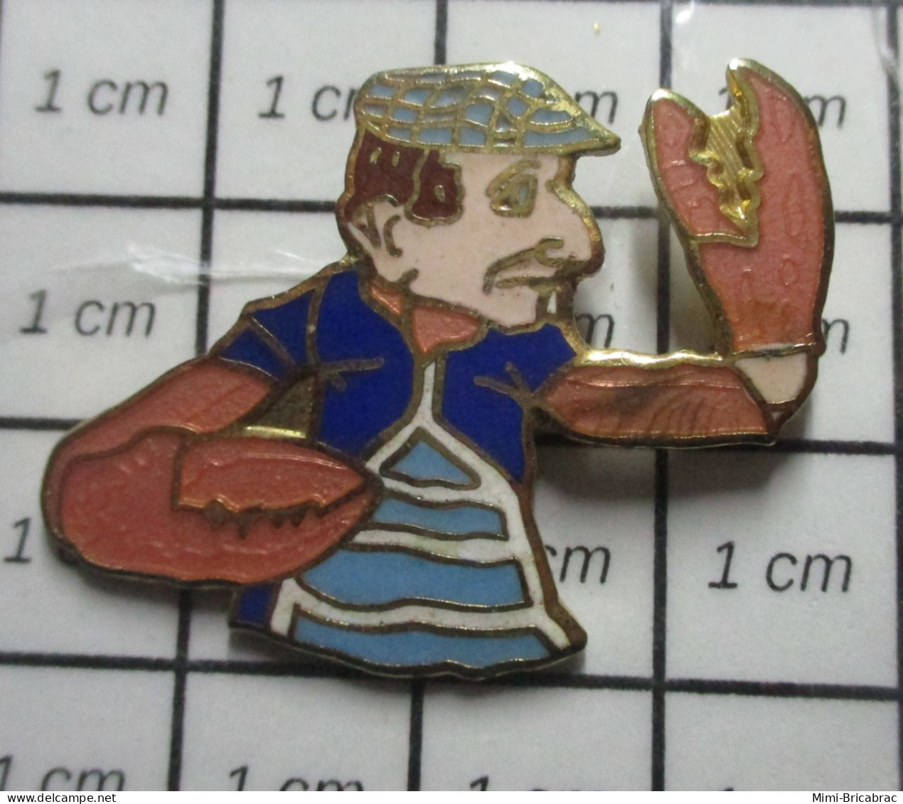 511D Pin's Pins / Beau Et Rare / PERSONNES CELEBRES / HENRI KRASUCKI CRABE CGT BEBETE SHOW COLLARO TF1 - Berühmte Personen