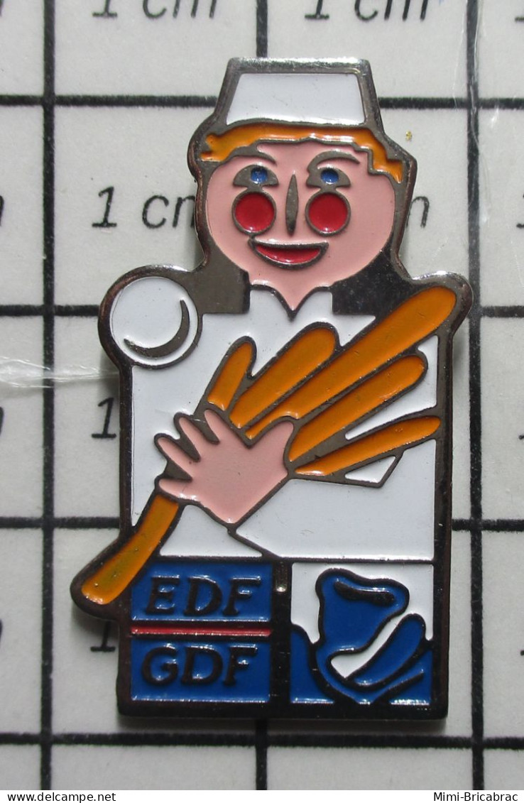 511D Pin's Pins / Beau Et Rare / EDF GDF / PAIN BOULANGER - EDF GDF