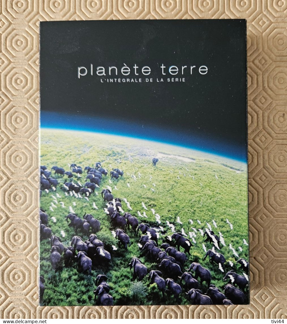 COFFRET 4 DVD 11 ÉPISODES - PLANÈTE TERRE - Reizen