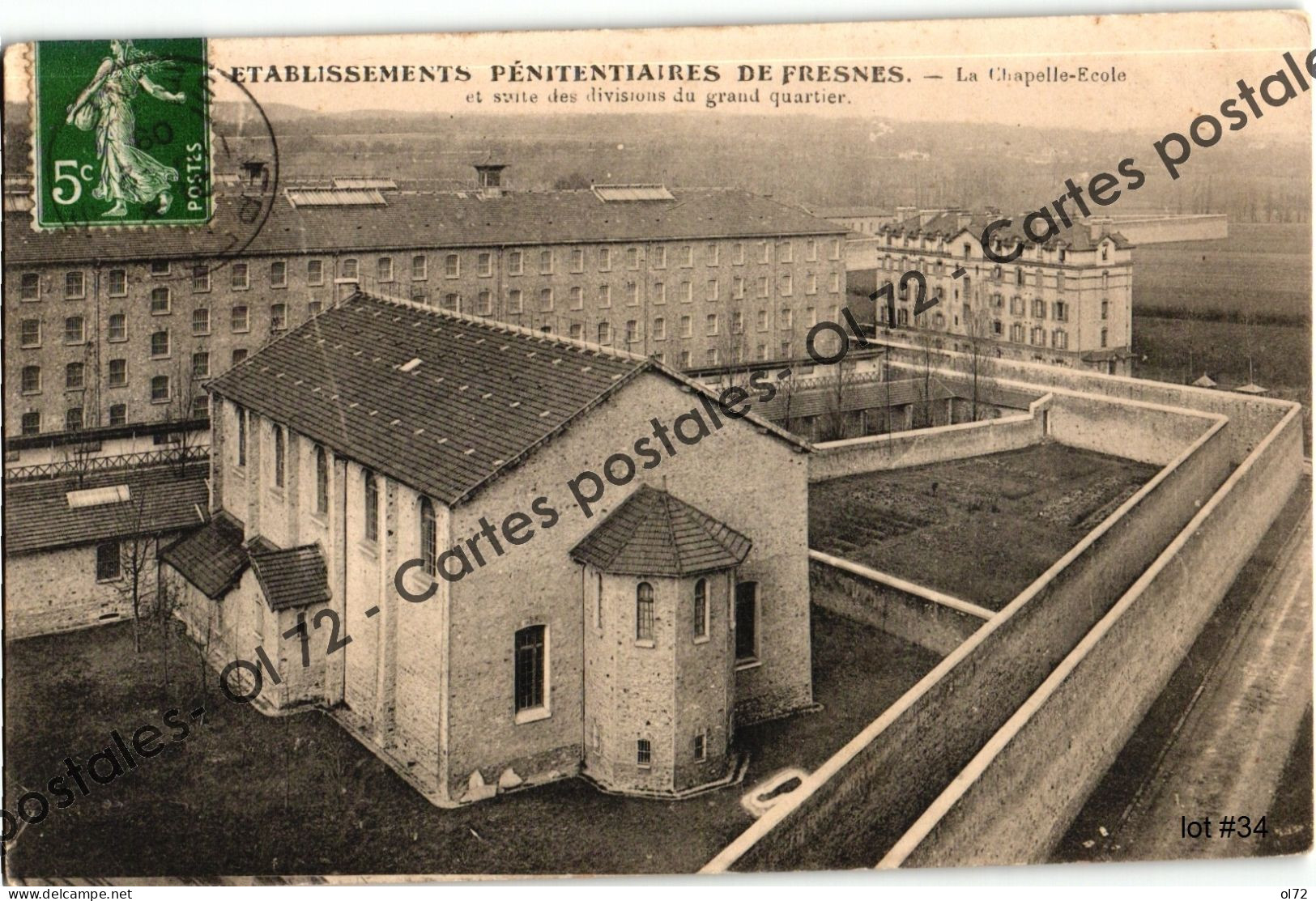 CPA [94] Val De Marne > Fresnes - Etablissements Pénitenciaires De Fresnes - La Chapelle école - Vue Aérienne - Fresnes