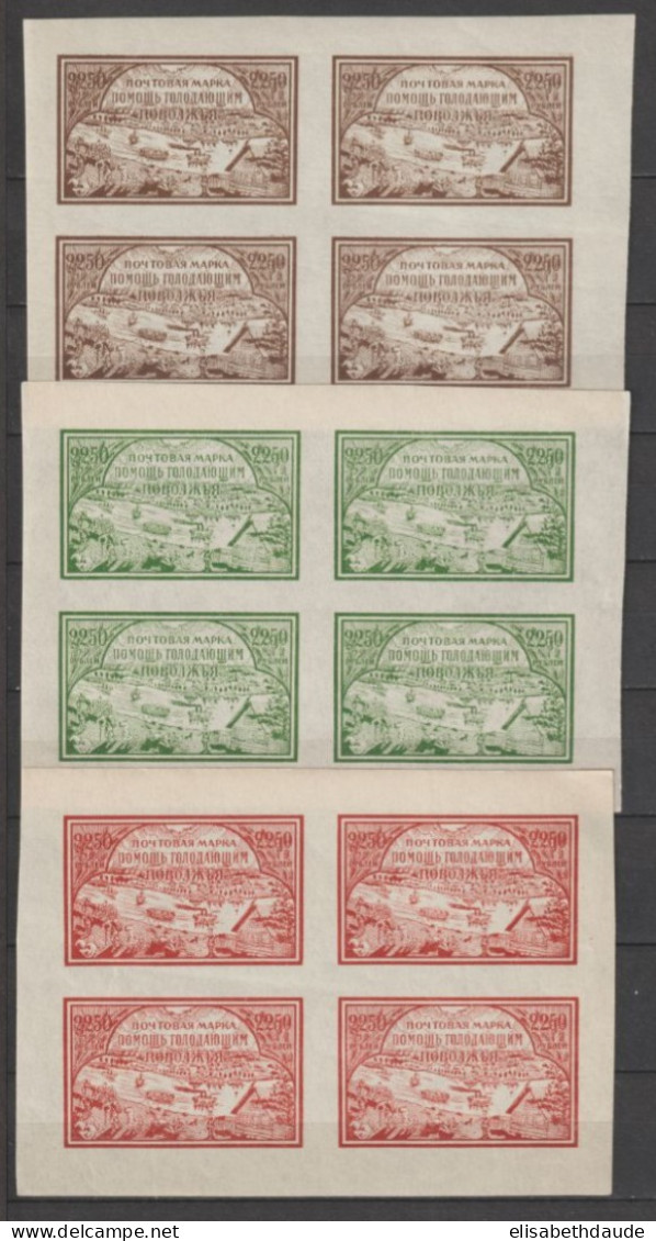 RUSSIE - 1921 - FEUILLES BLOC De 4 YVERT N°153/155 ** MNH - Neufs