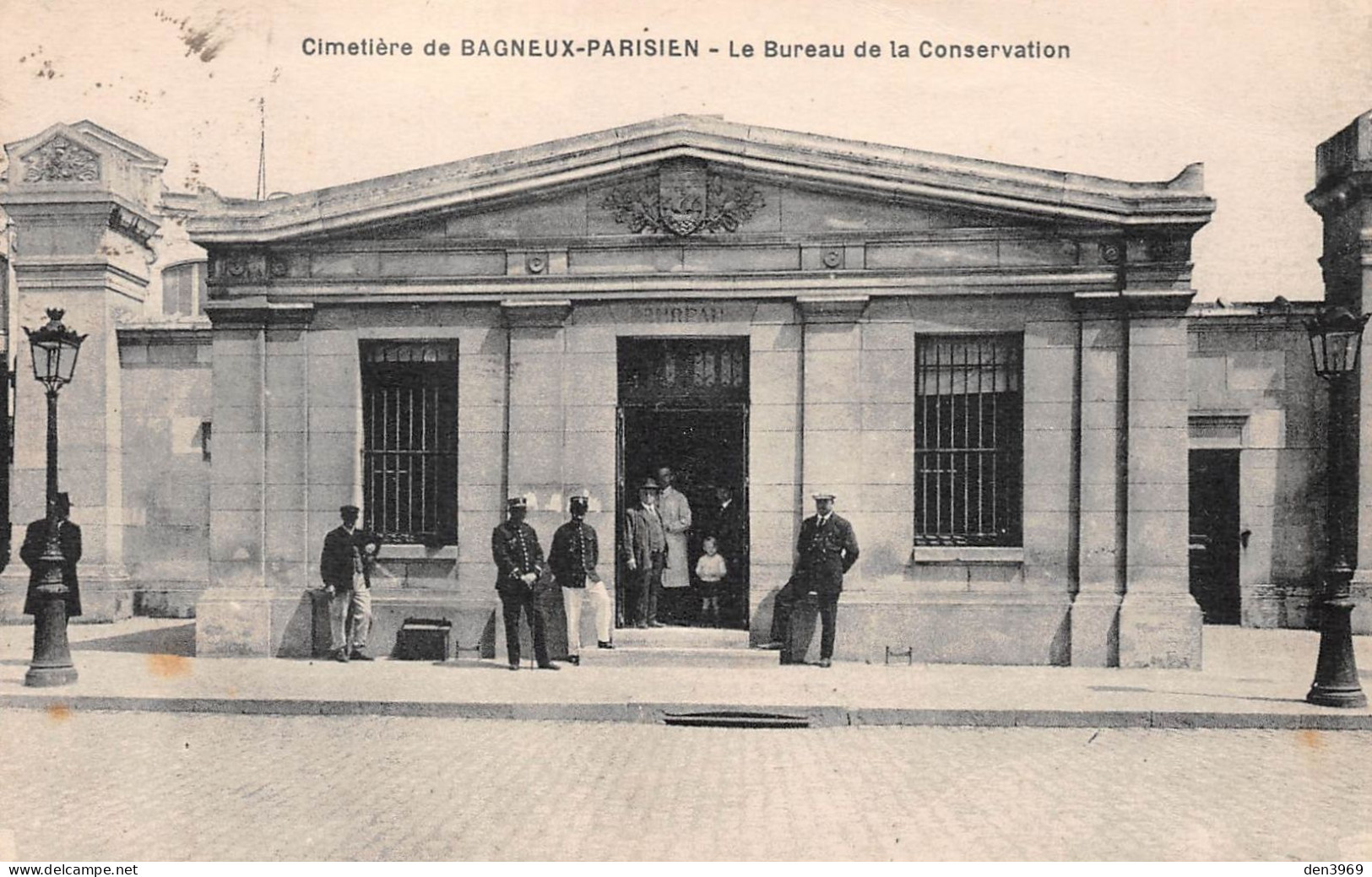 Cimetière De BAGNEUX-Parisien (Hauts-de-Seine) - Le Bureau De La Conservation - Voyagé 1932 (2 Scans) - Bagneux