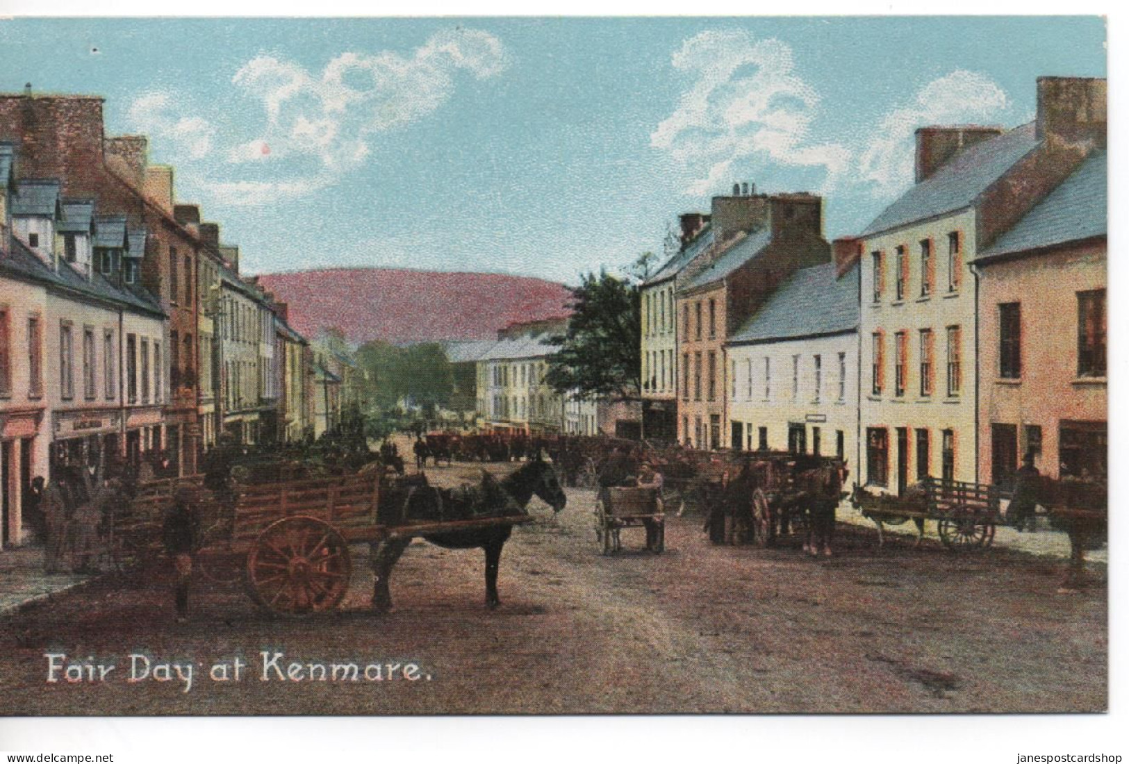 COLOURED POSTCARD - FAIR DAY AT KENMARE - COUNTY WATERFORD - Waterford