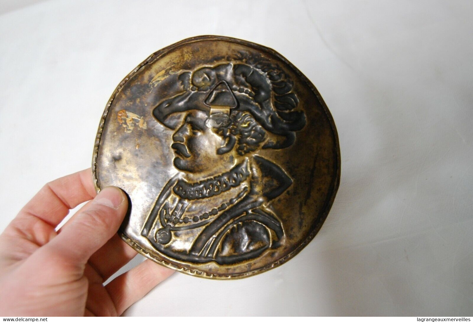 C203 Ancienne Médaille - Jeton - Cuivre Repoussé - Coppers