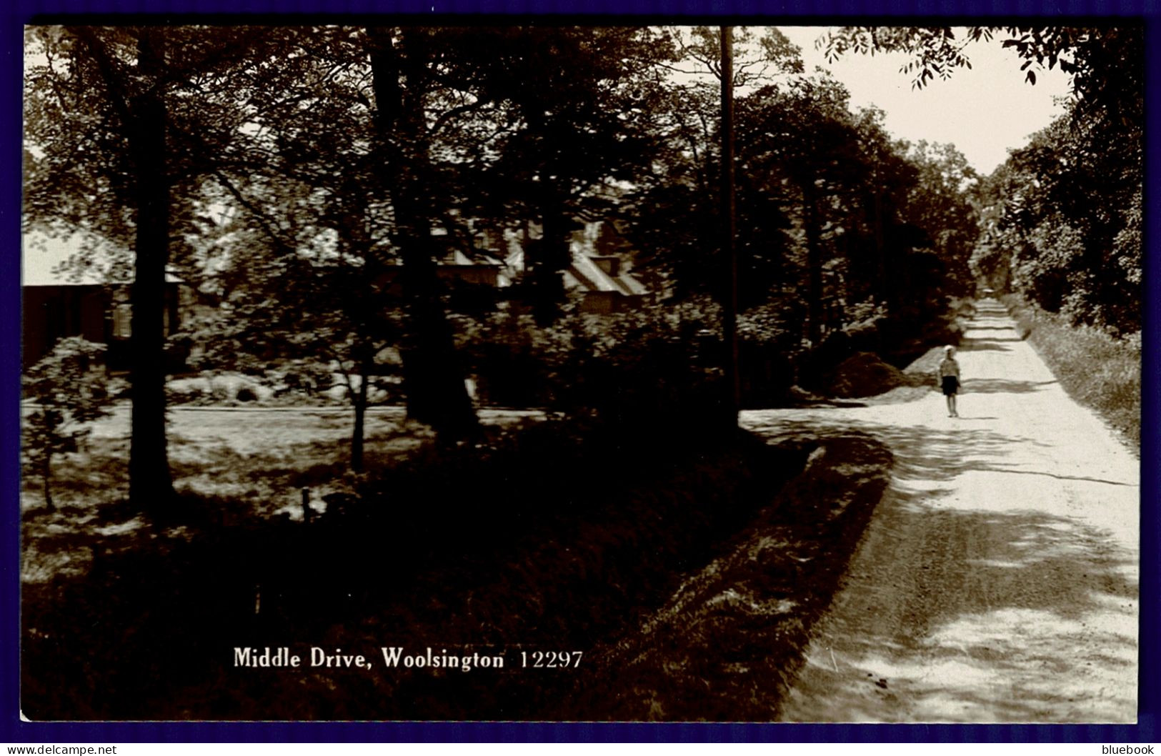 Ref 1638 - Early Real Photo Postcard - Middle Drive Woolsington Tyne & Wear - Otros & Sin Clasificación