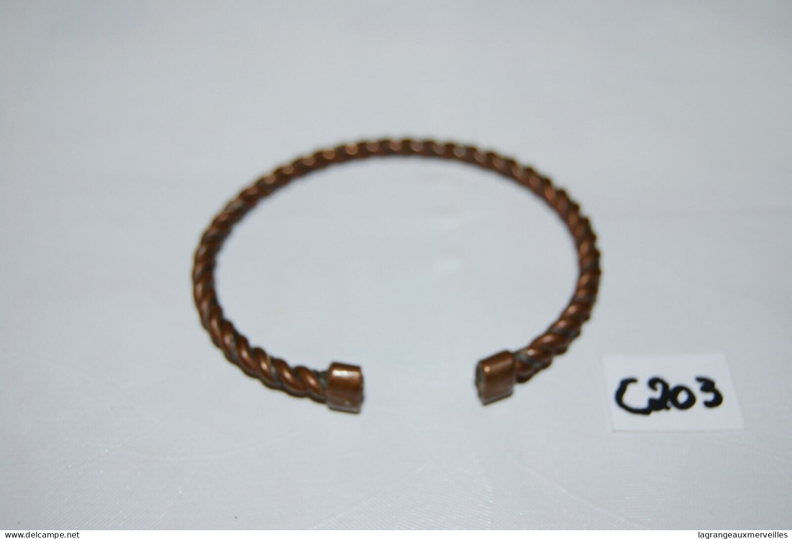 C203 Ancien Bracelet De Style Africain - Armbänder